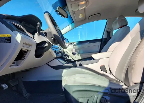 2017 Hyundai Sonata Sport z USA, uszkodzony, nr VIN 5NPE34AF3HH478175